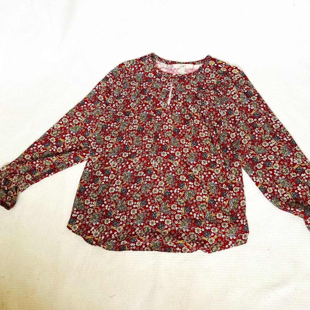Loft Long Sleeve Flowered Blouse | Size Medium